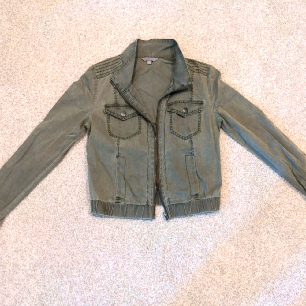 Rubbish zip-front military-style slightly cropped jacket army green bomber S